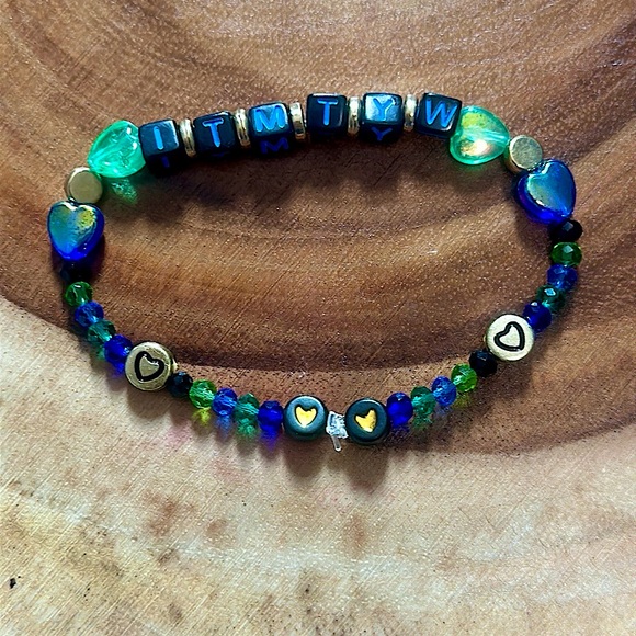 5 for $20 Taylor Swift Friendship Beaded Bracelet
“I’m The Mess That You Wanted” - Picture 1 of 1